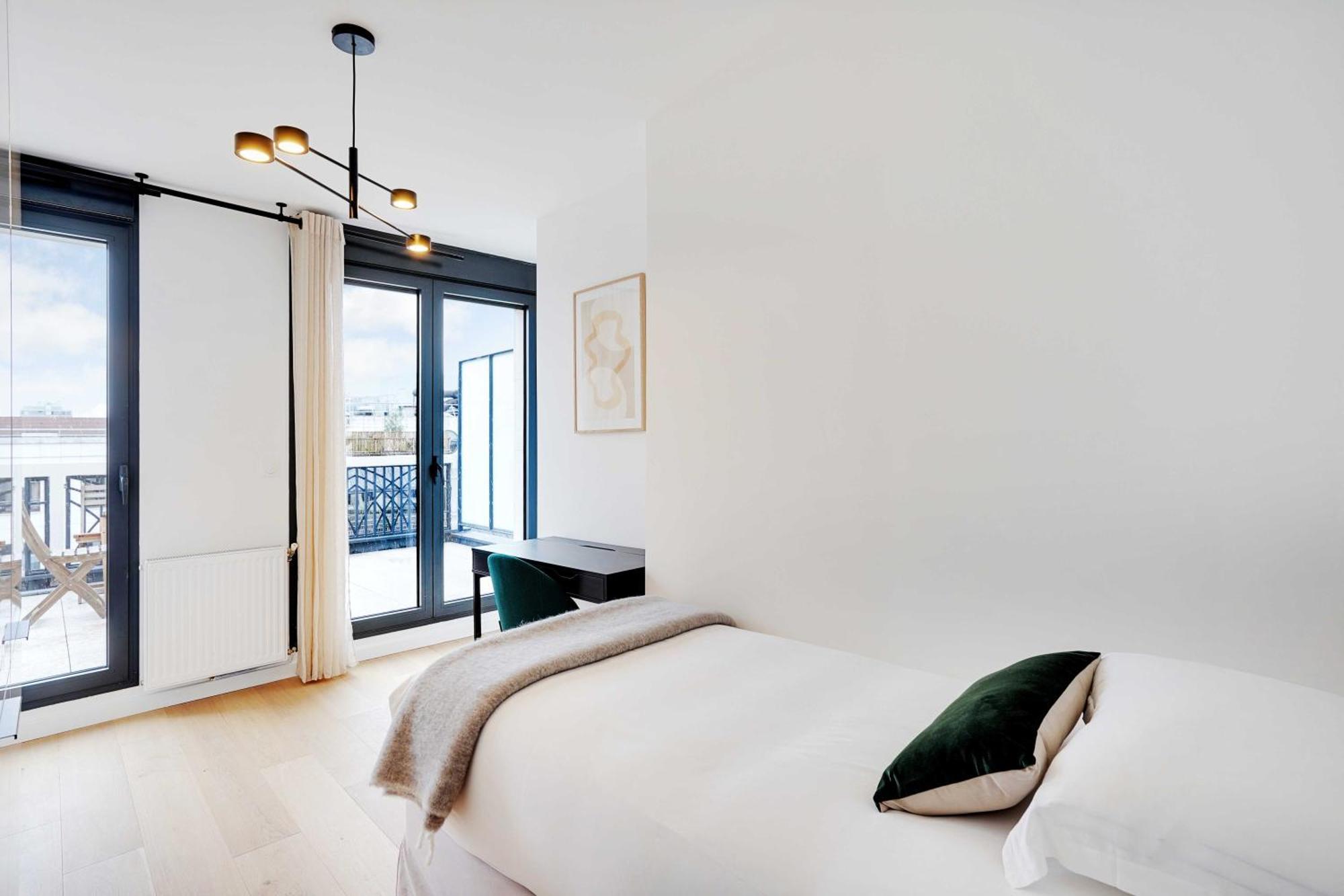 Raffinement Et Confort Dans Cette Residence A Levallois-Perret Ngoại thất bức ảnh