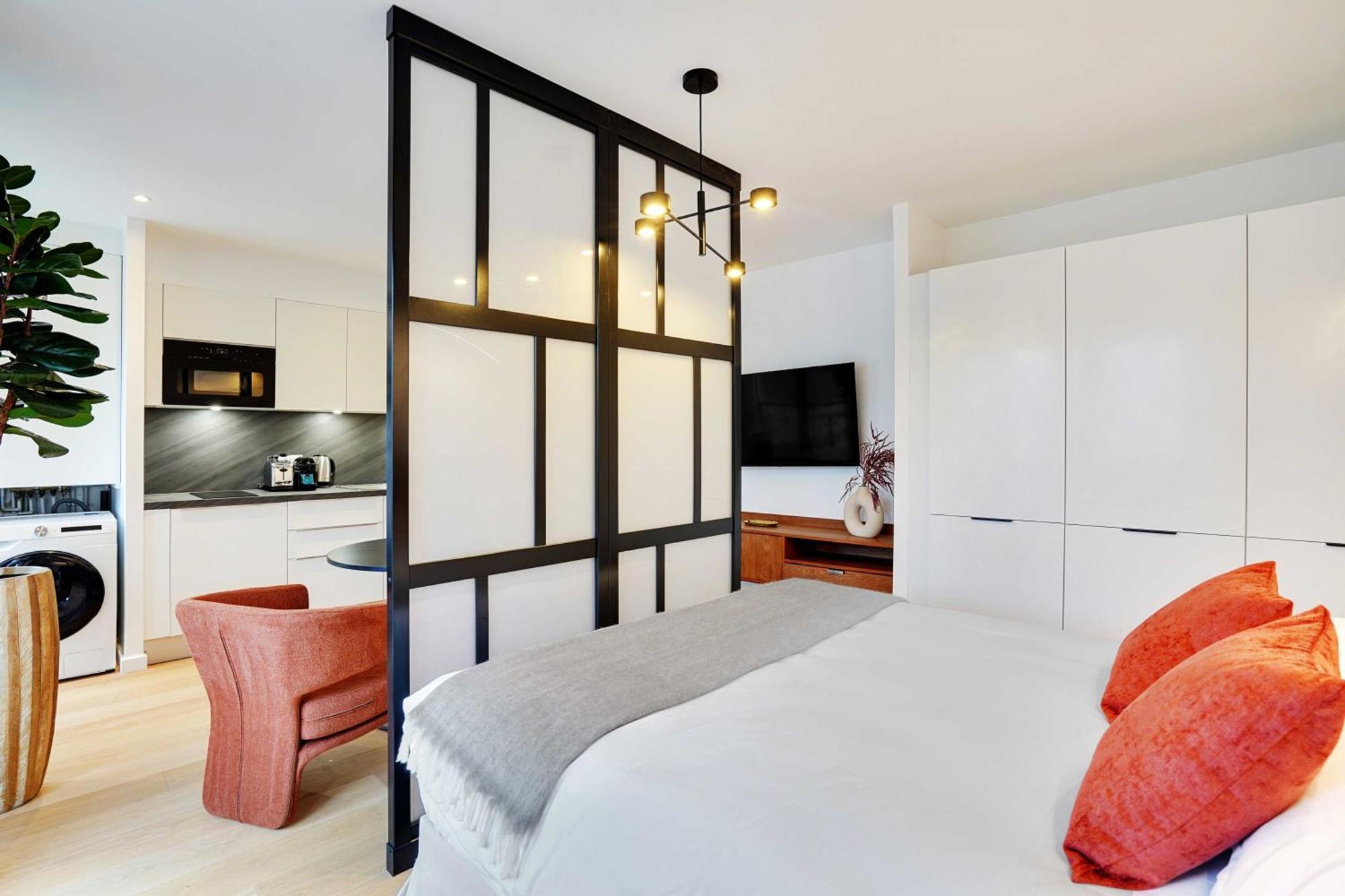 Raffinement Et Confort Dans Cette Residence A Levallois-Perret Ngoại thất bức ảnh