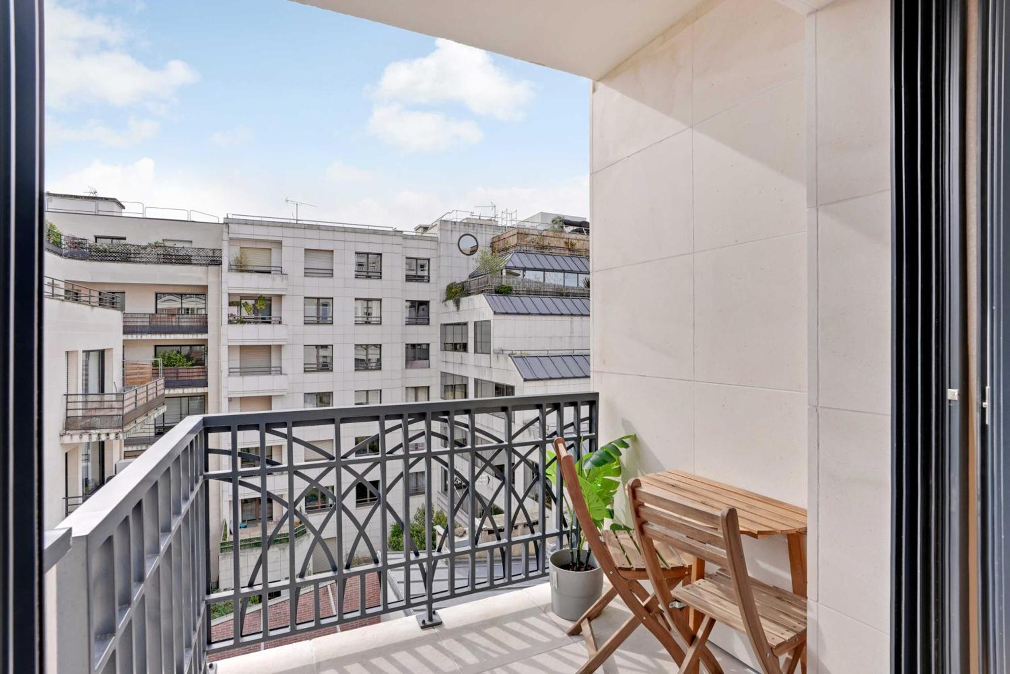 Raffinement Et Confort Dans Cette Residence A Levallois-Perret Ngoại thất bức ảnh